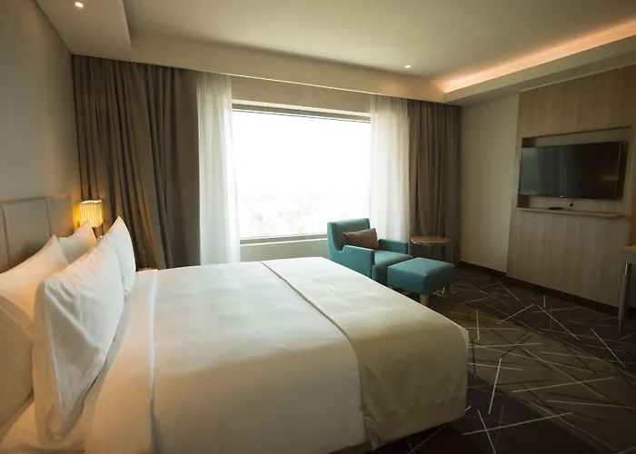 Holiday Inn Chennai Omr It Expressway By Ihg
